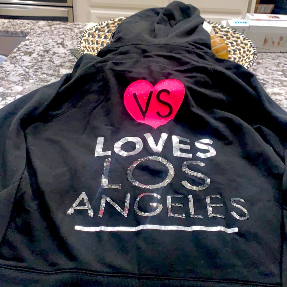 Pink victoria secrets los angeles size L limited